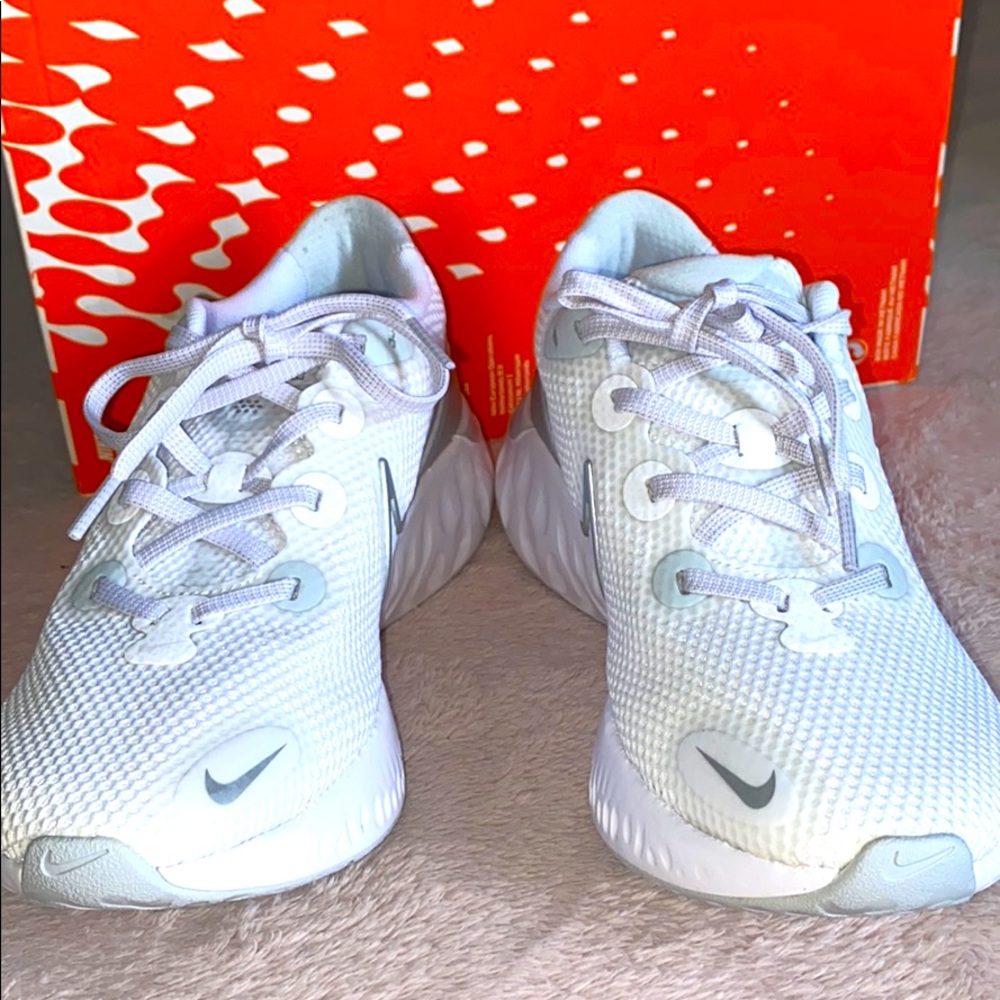 Nike Renew Run